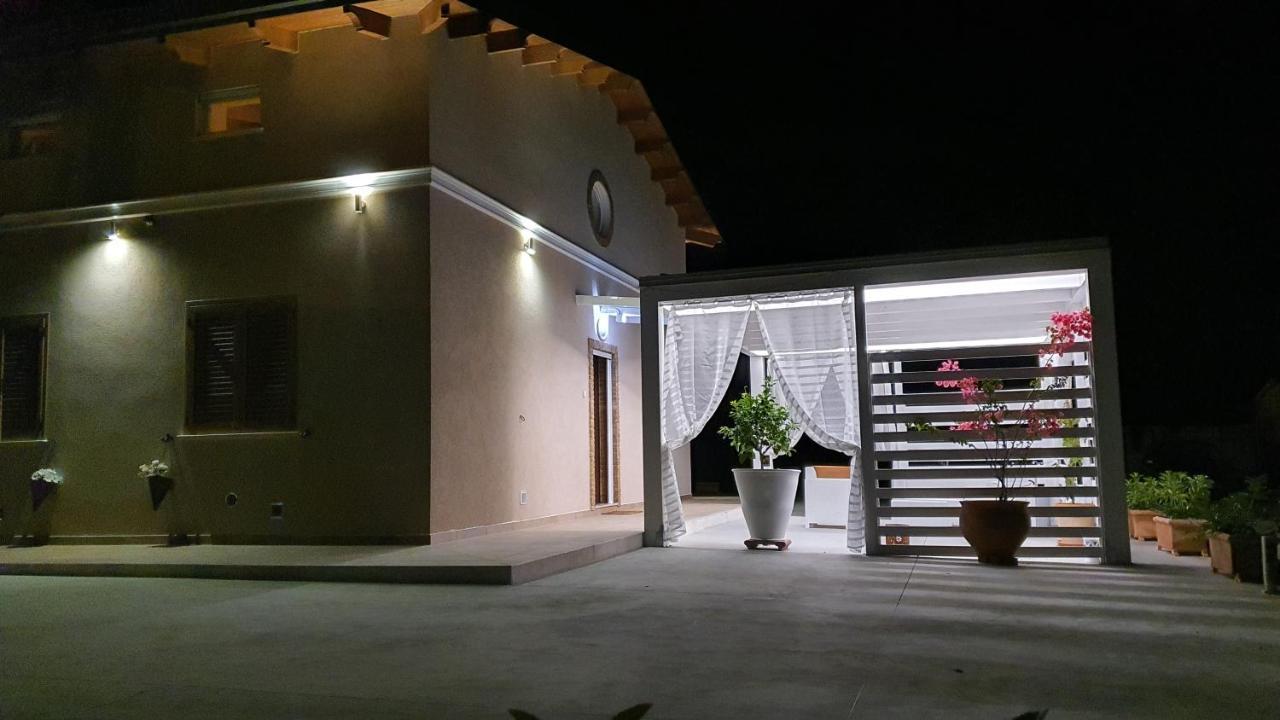 Luxury Casello 28 Affitti Brevi Marconia Екстериор снимка
